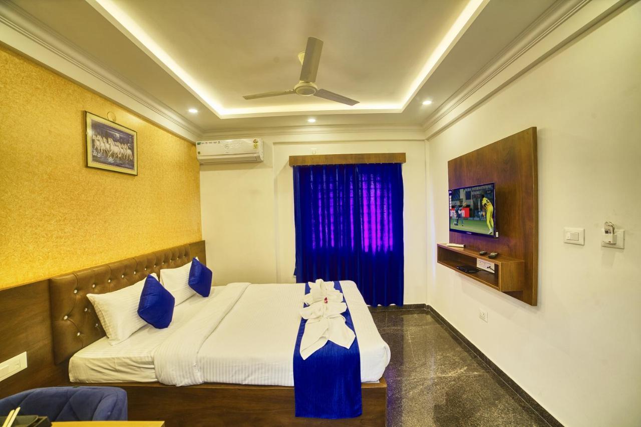 Sm Royal Stay Hotel - Near Bangalore International Airport Devanahalli Exterior foto